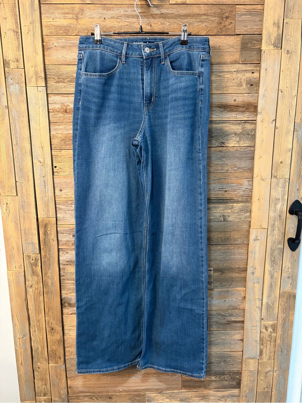 Old Navy Women's high rise wow Wide-Leg Jeans in Medium Blue Wash* - size 8 tall